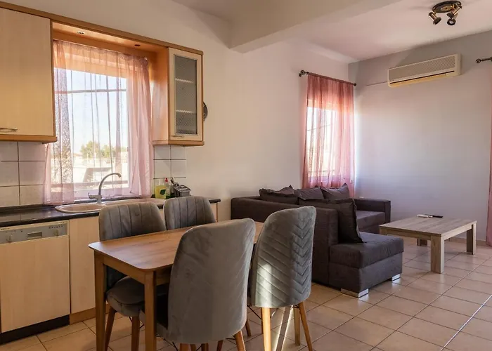 Deluxe Apartment La